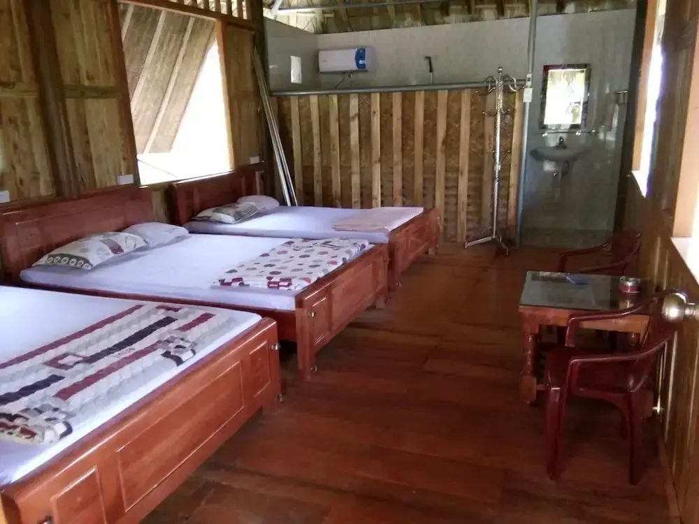 Зявьен: Cuc Phuong Bungalow