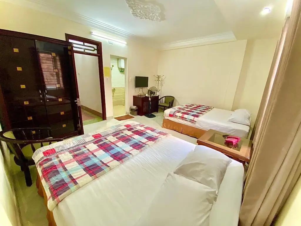 Халонг: Viet Nhat Halong Hotel