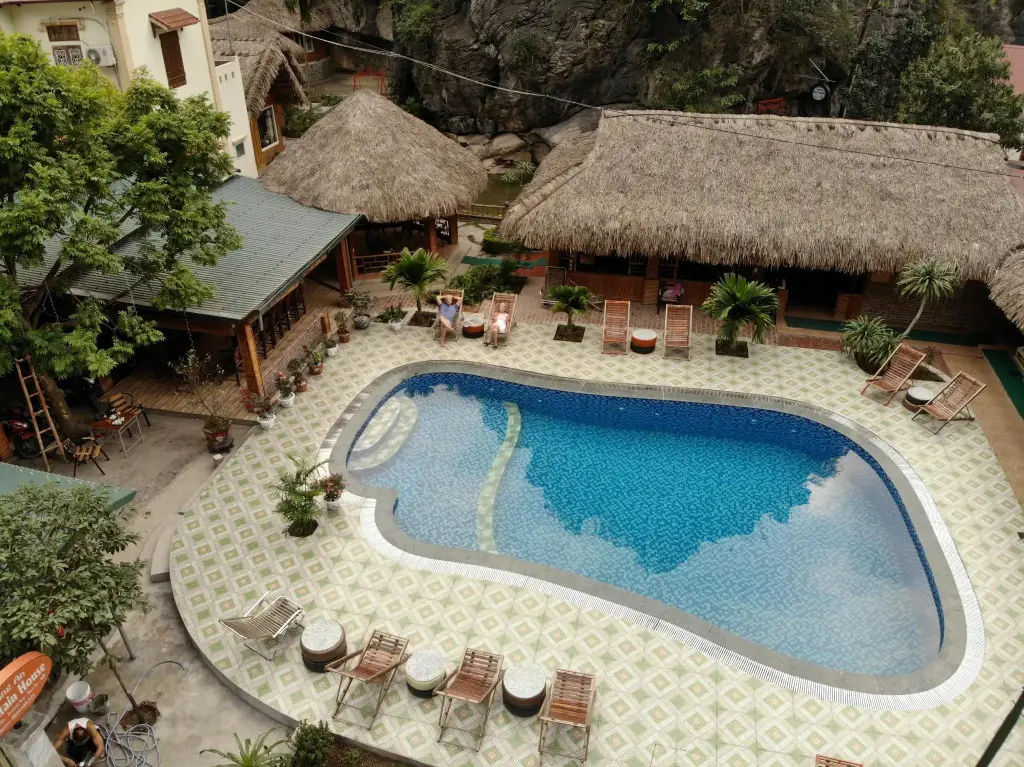 Хоа Лу: Trang An Mountain House