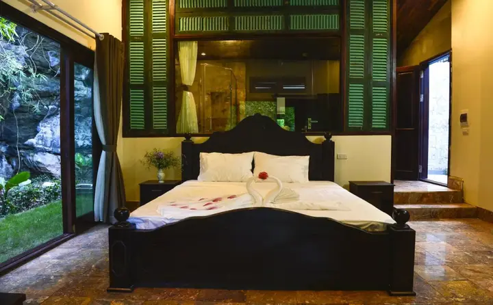 Хоа Лу: Trang An Mountain House