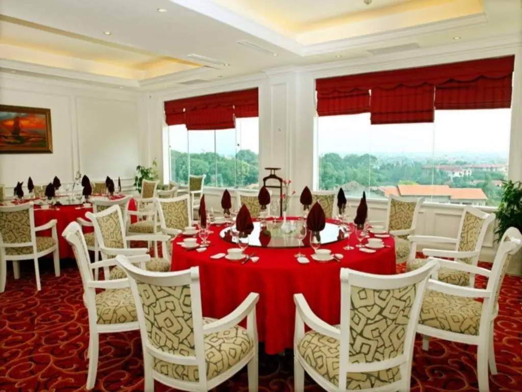 Нгок Куанг: Song Hong Resort