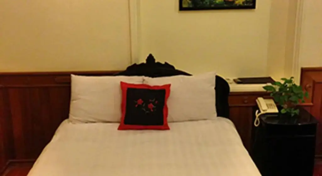 Хюэ: Hue Home Hotel