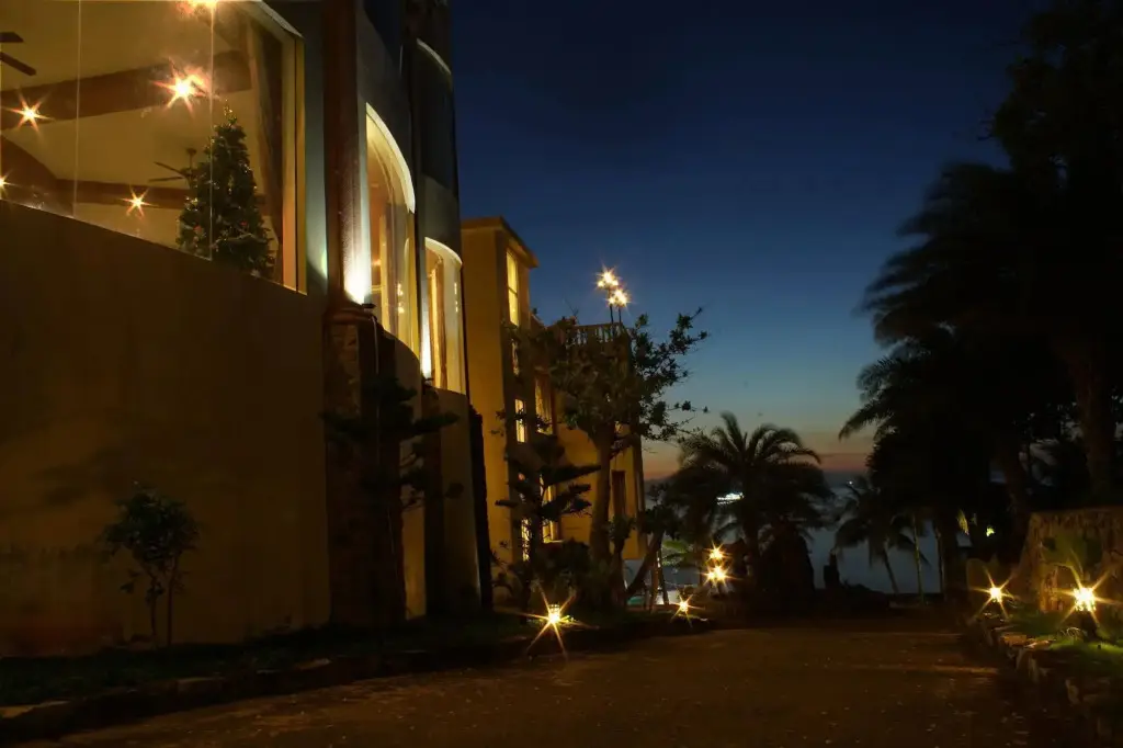 Trang An Beach Resort — фото 1