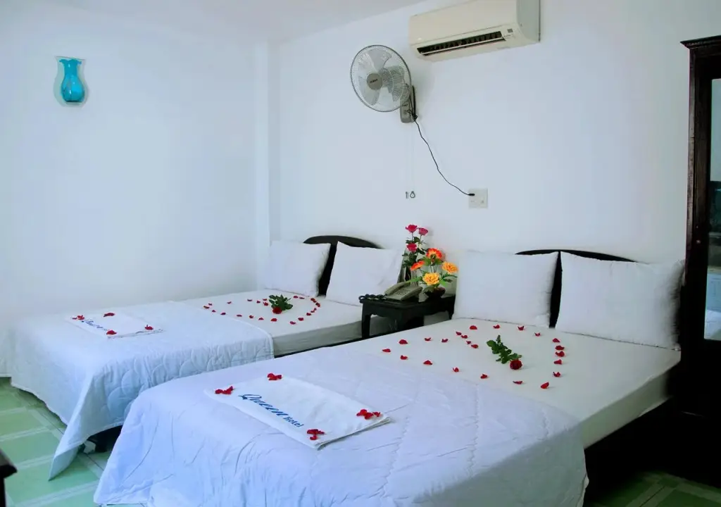 Нячанг: Queen Hotel