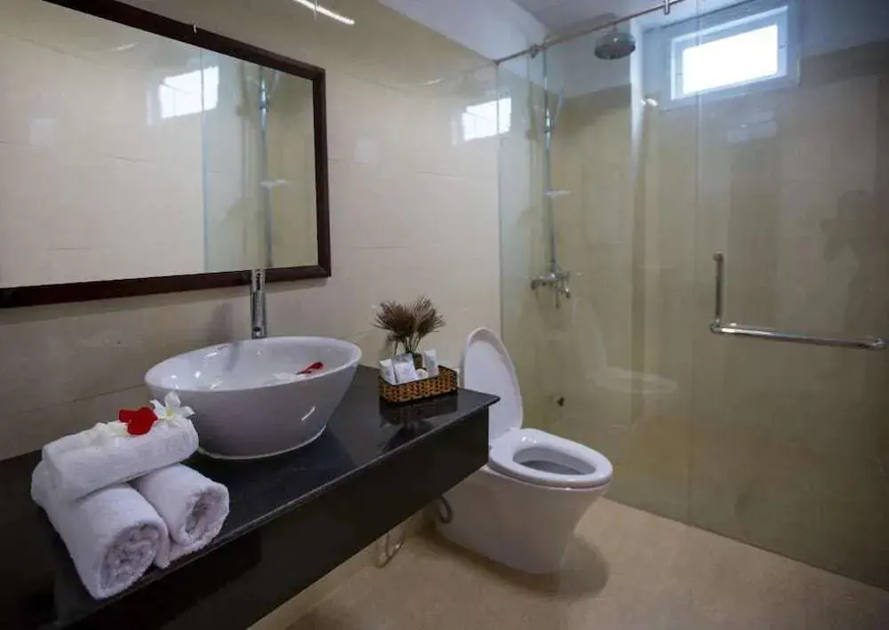 Хойан: Han Huyen Homestay