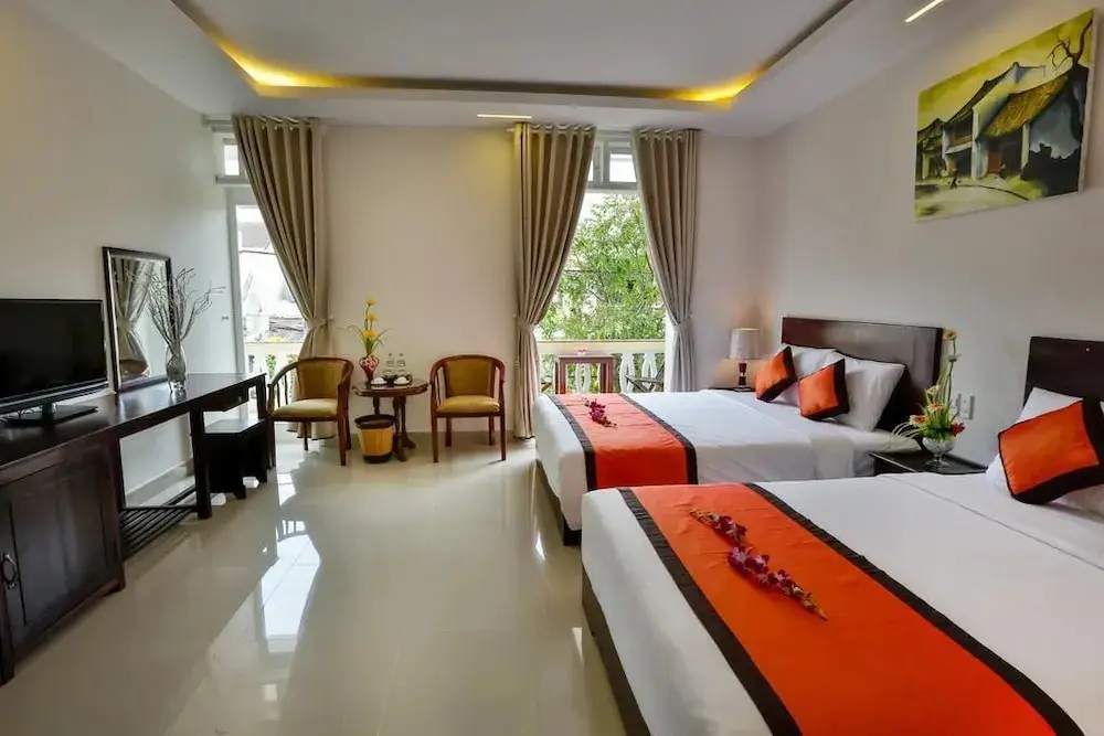 Хойан: Han Huyen Homestay