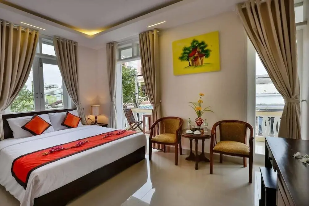 Хойан: Han Huyen Homestay