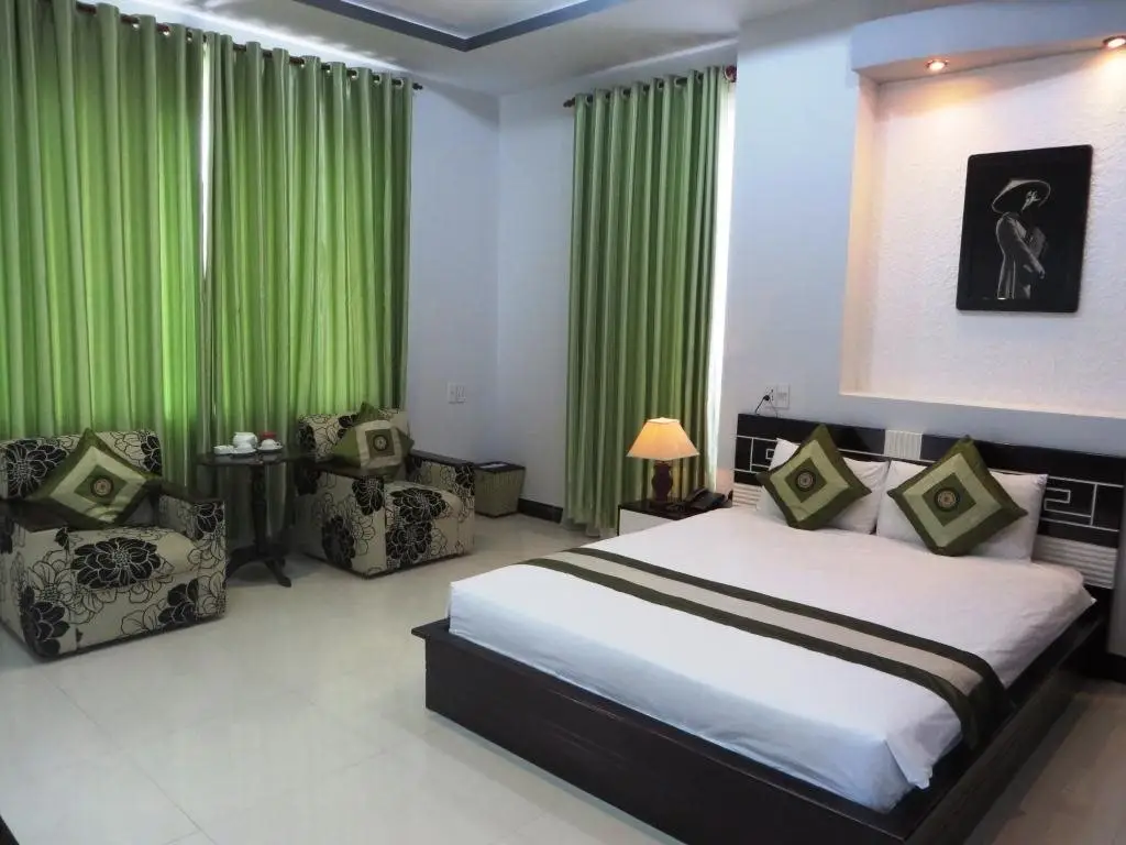 Туй-Хоа: Hung Vuong Hotel