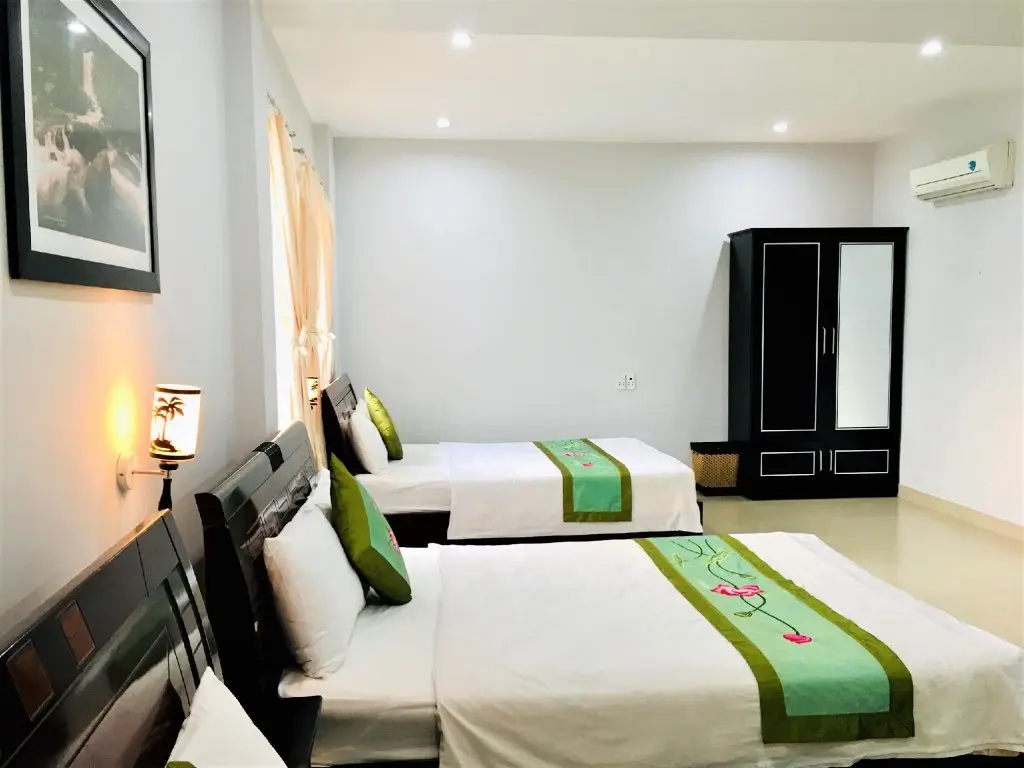 Туй-Хоа: Hung Vuong Hotel