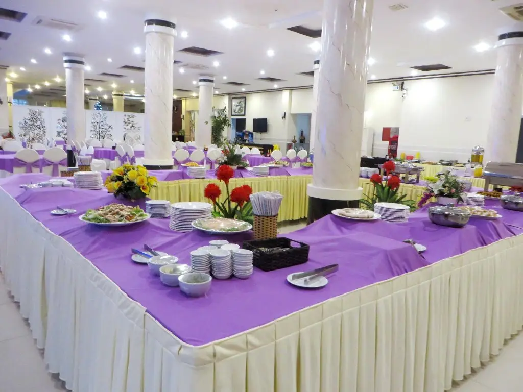 Туй-Хоа: Hung Vuong Hotel
