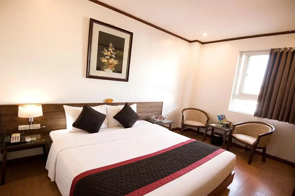 Халонг: City Bay Hotel