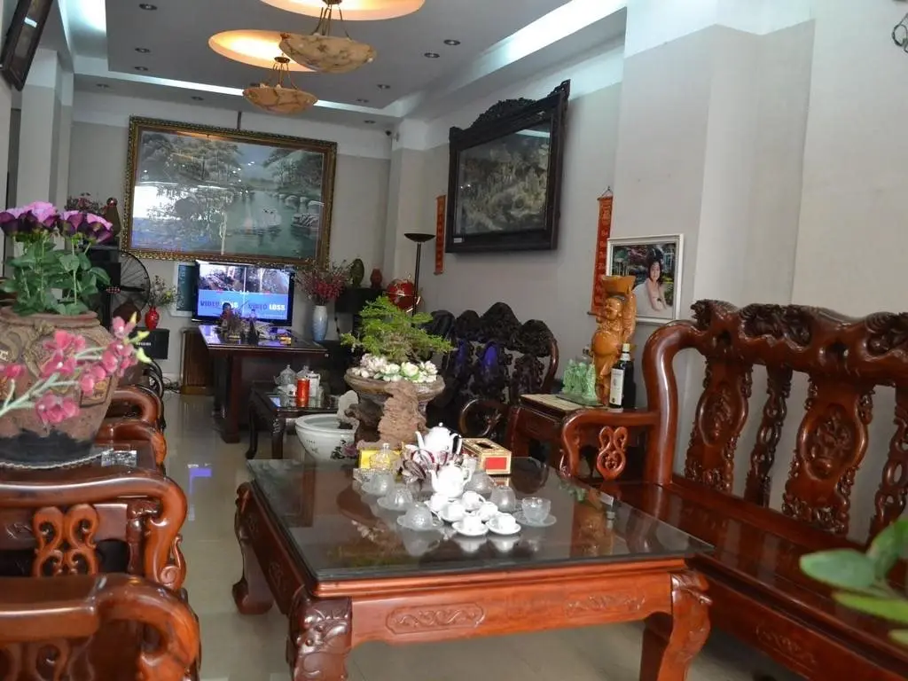 Халонг: Hop Hung Hotel