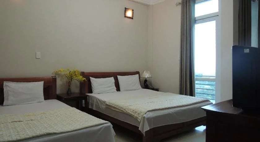 Халонг: Hop Hung Hotel