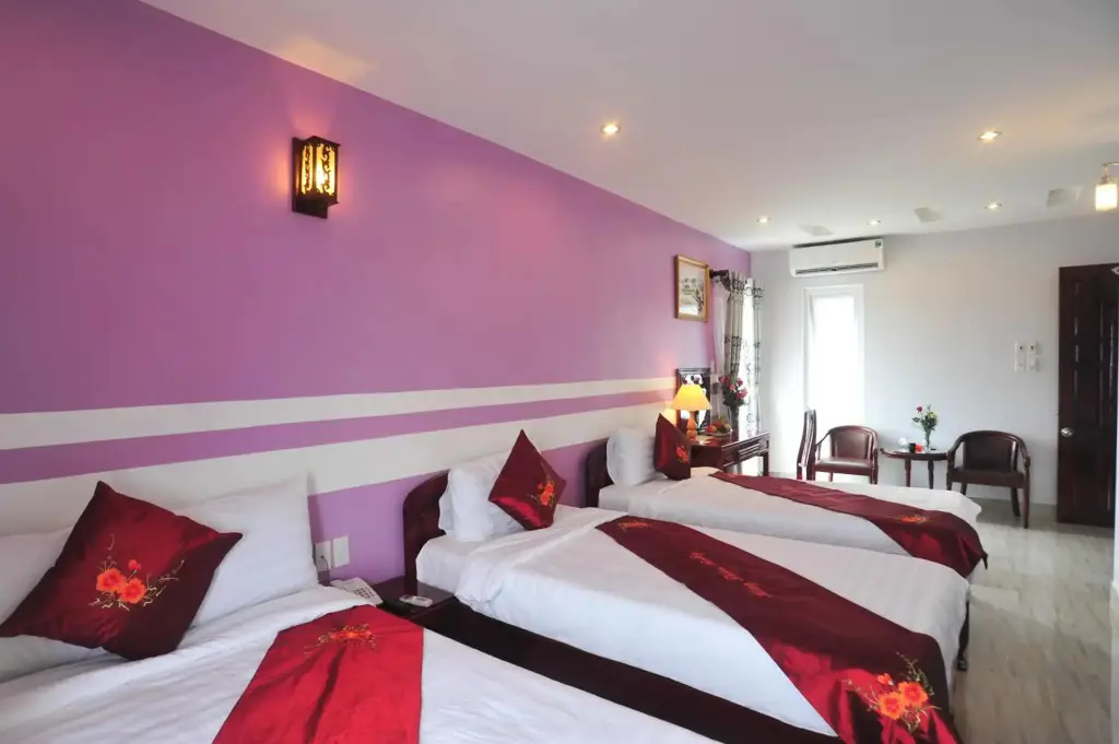 Хюэ: Ruby Hotel