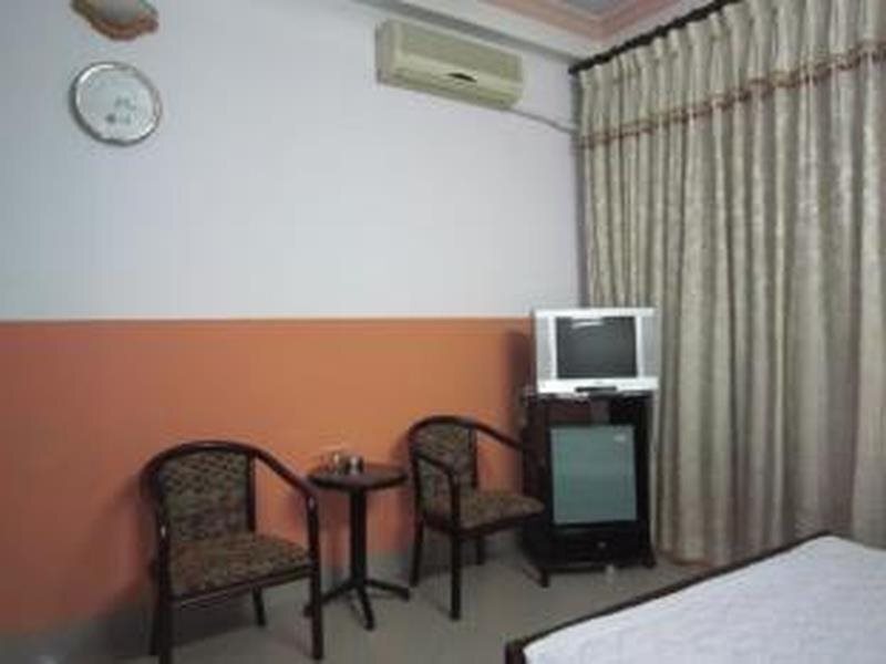 Хошимин: Hoa Hong Hotel
