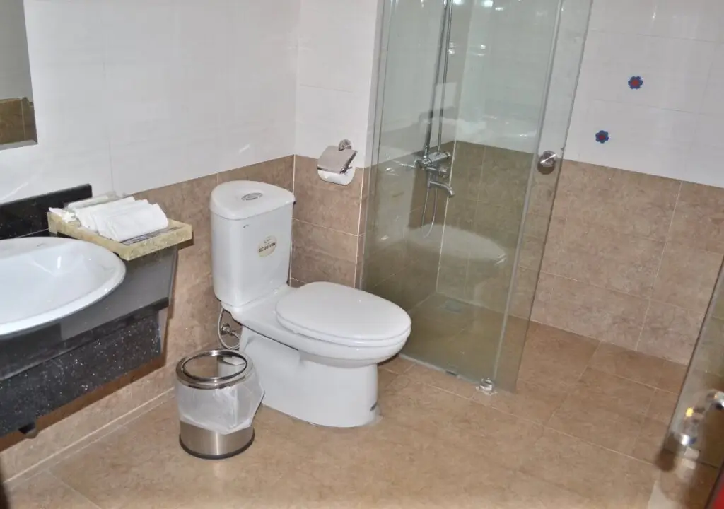 Халонг: Bong Sen Ha Long Hotel
