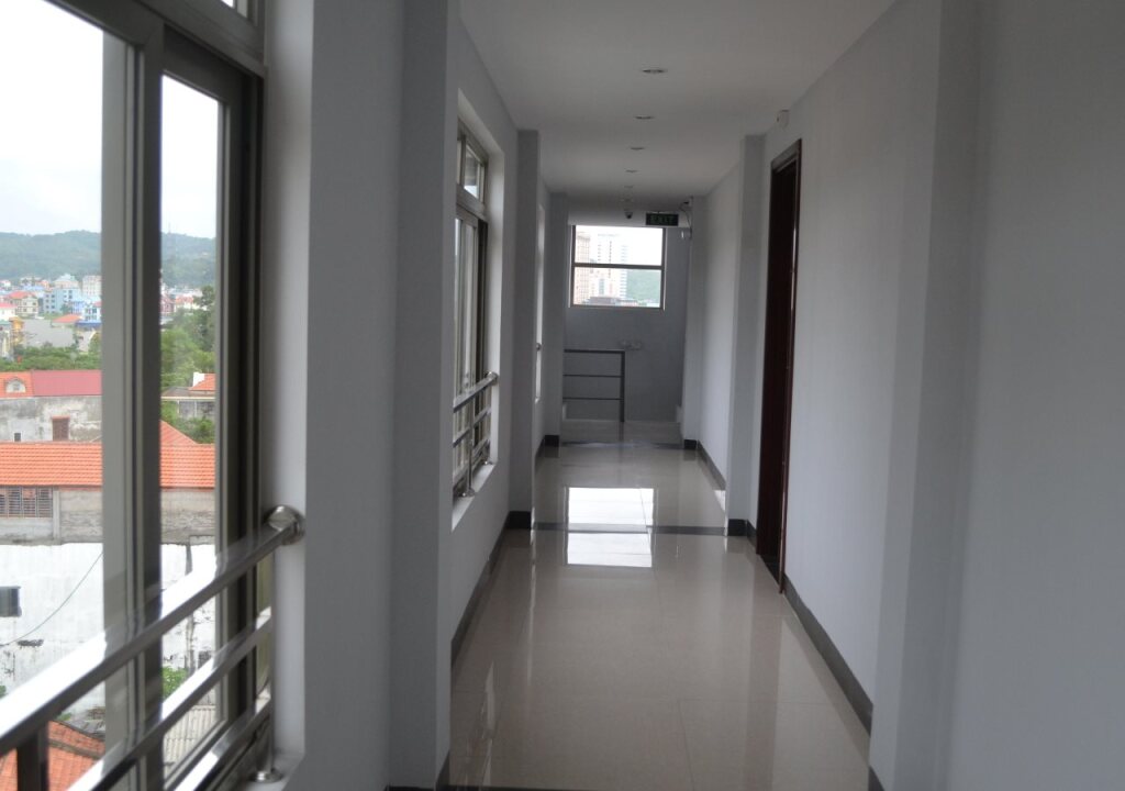 Халонг: Bong Sen Ha Long Hotel