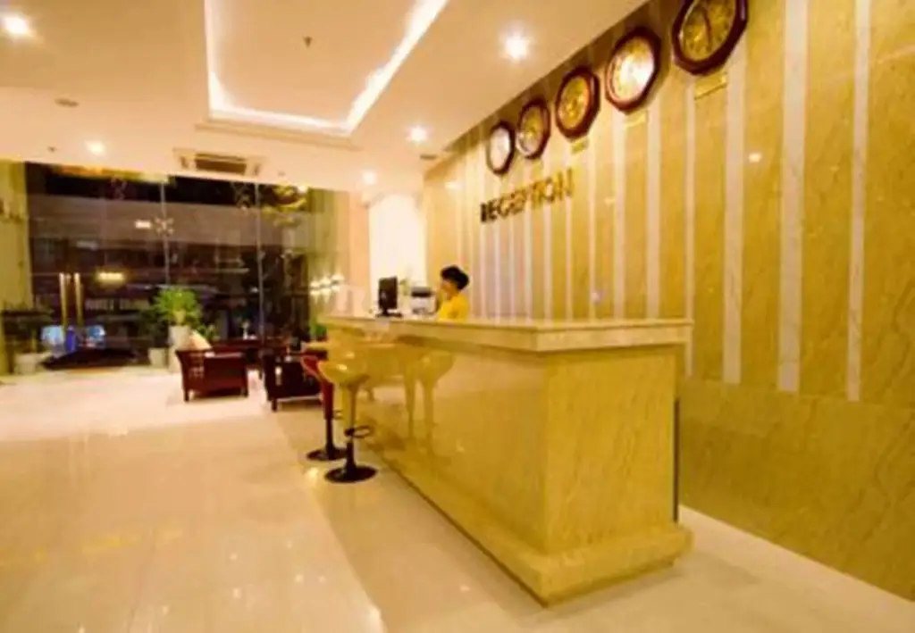 Nhat Linh Da Nang Hotel — фото 1