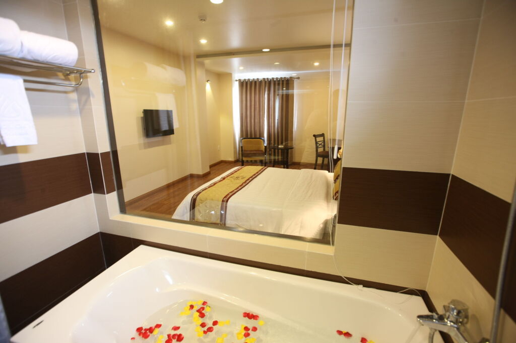 Хайфон: Lac Long Hotel Hai Phong