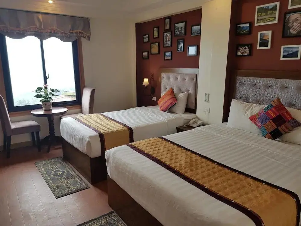 Шапа: Eden Mountain View Hotel