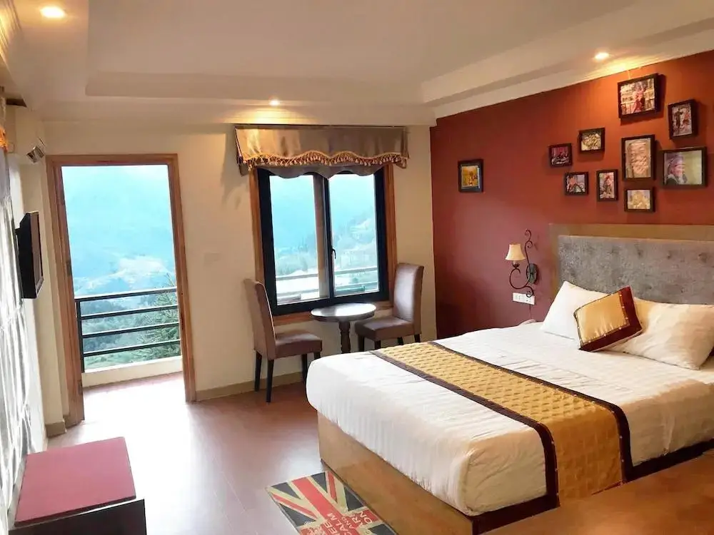 Шапа: Eden Mountain View Hotel