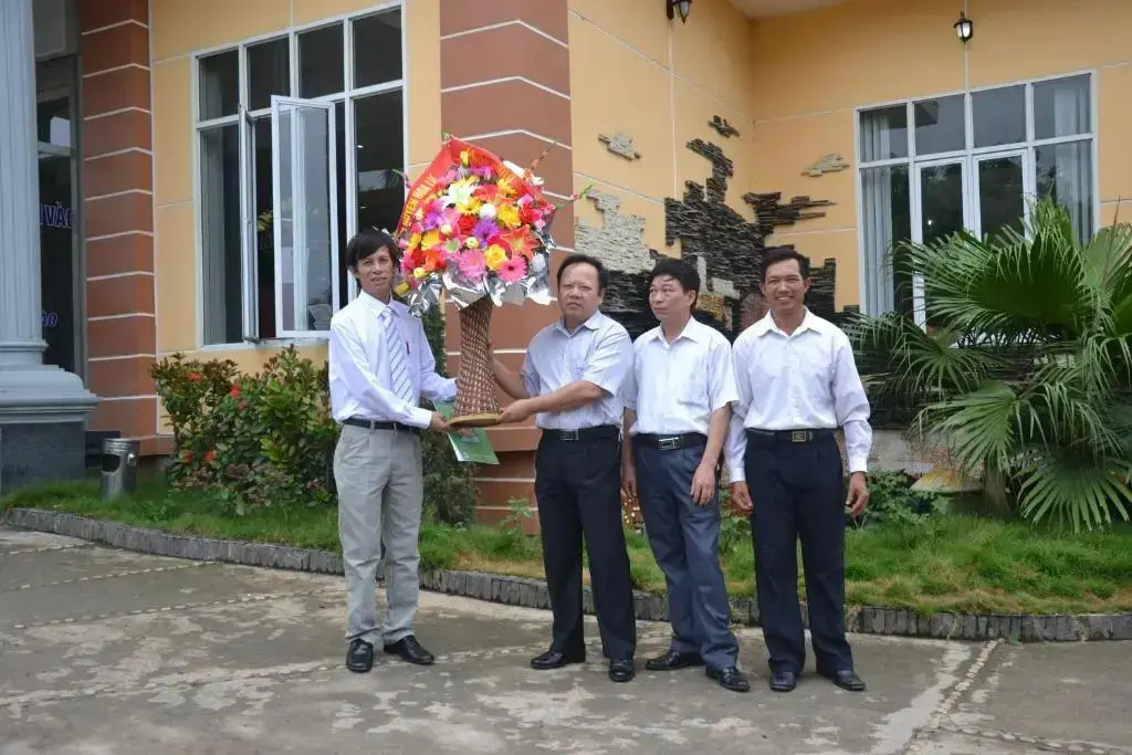 Хоа Лу: Yen Nhi Hotel Ninh Binh