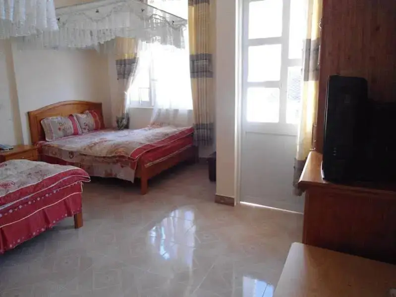 Lap Truong Son Hotel — фото 1