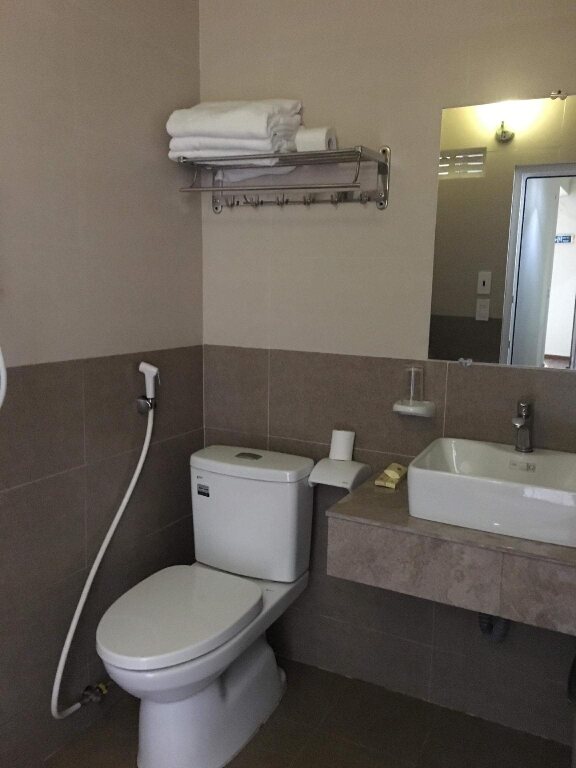 Далат: PX Hotel