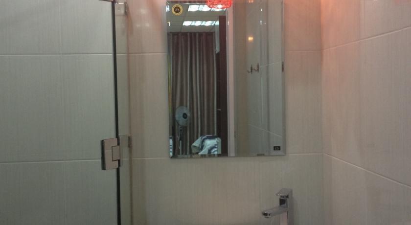 Дананг: HomeLike Hotel - Apartment