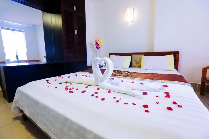 Хошимин: Pylos Hotel