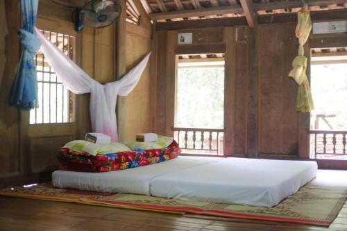 Маи-Чау: Mai Chau Traditional Thai Family homestay