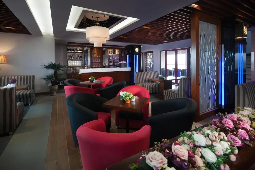 Туенкуанг: Royal Palace Hotel