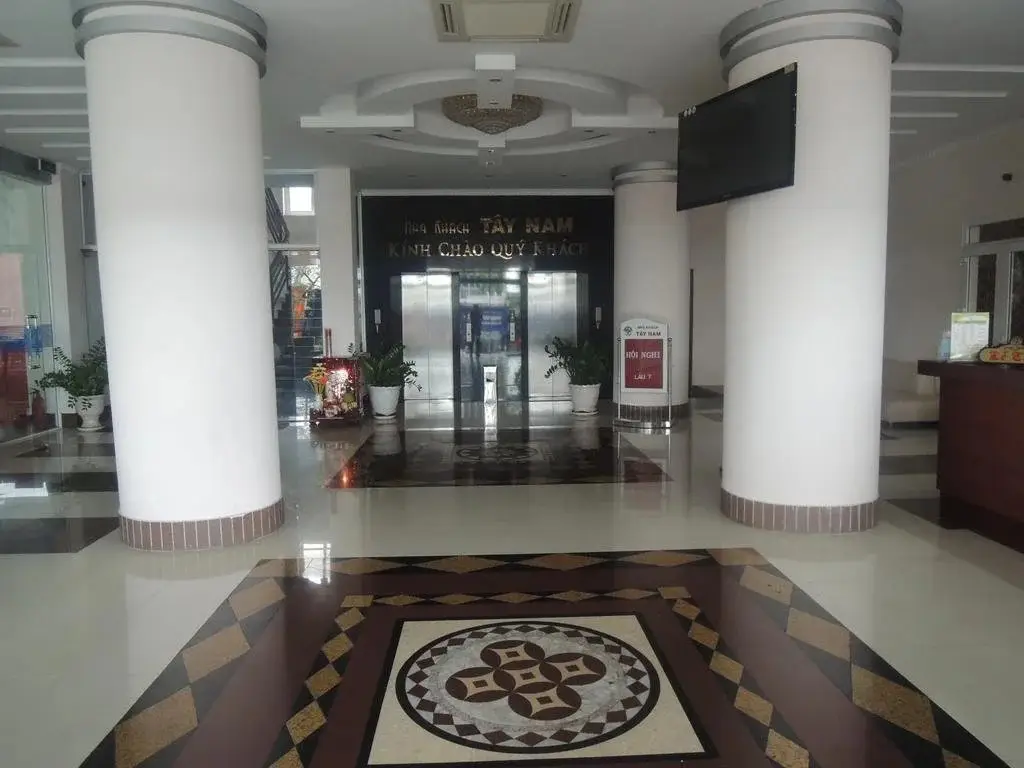 Tay Nam Hotel — фото 1