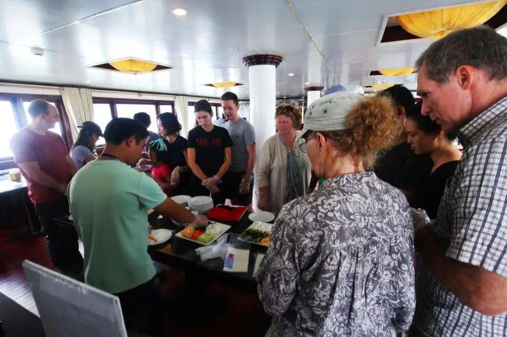 Халонг: Halong Silversea Cruise