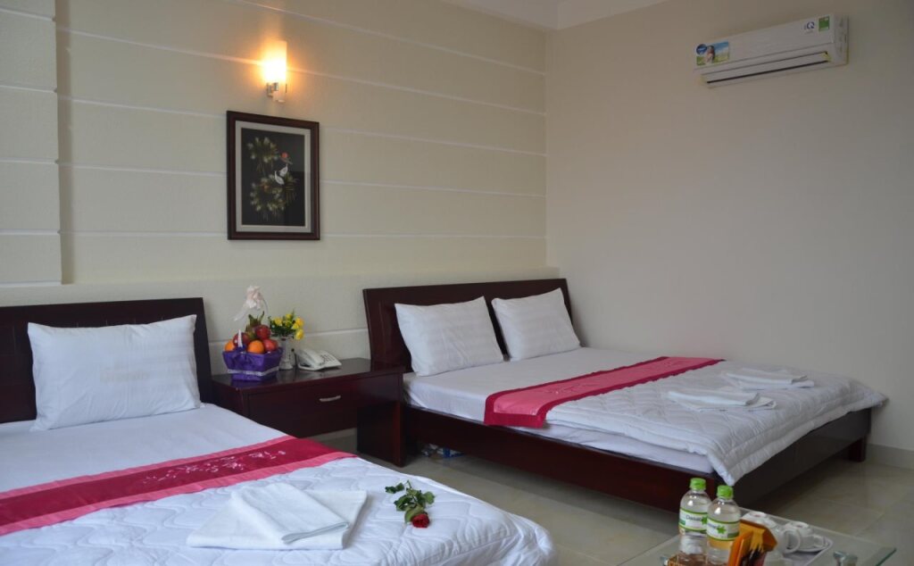 Чау-Док: Hue Binh Hotel Chau Doc