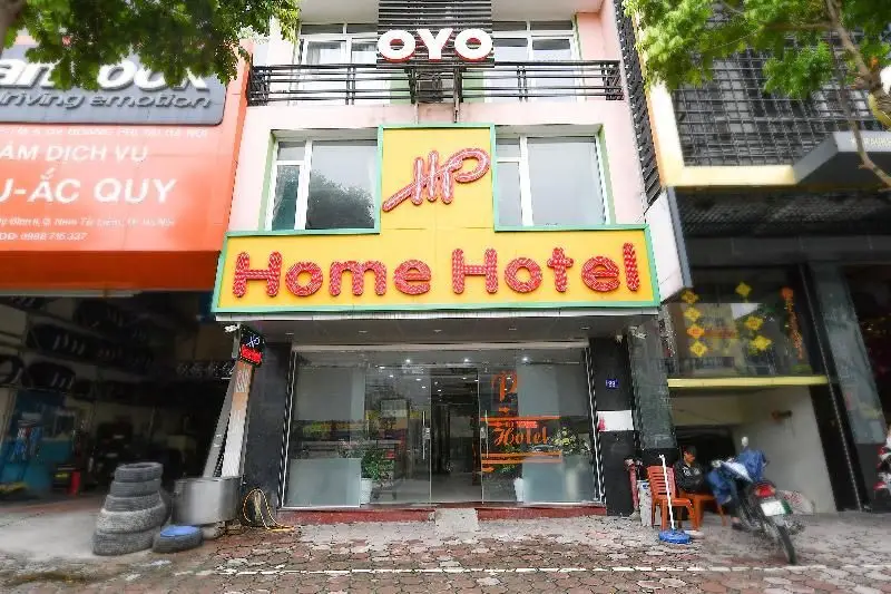 OYO 241 Hp Home Hotel — фото 1