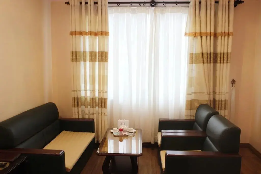 Каолань: Mong Yen Hotel