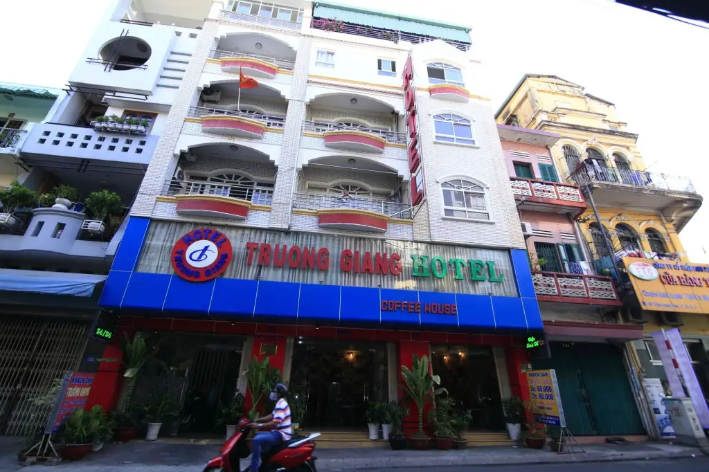 Truong Giang Hotel — фото 1