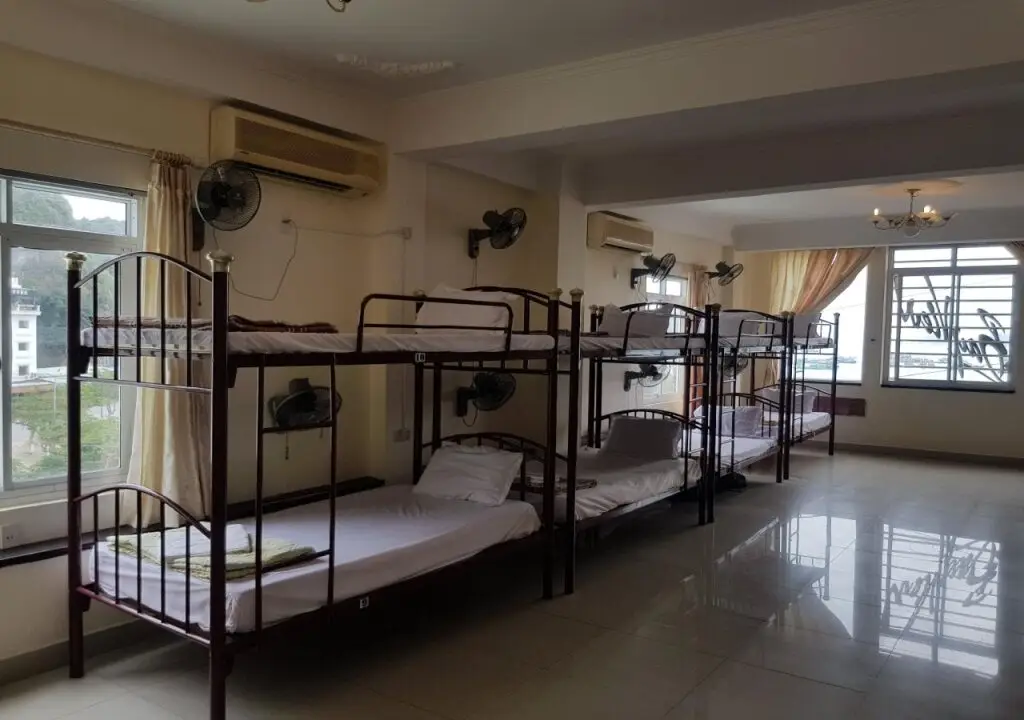 Хайфон: Bay View Hotel