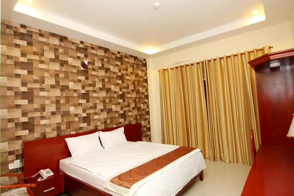 Ла-Джи: Nhat Minh Hotel