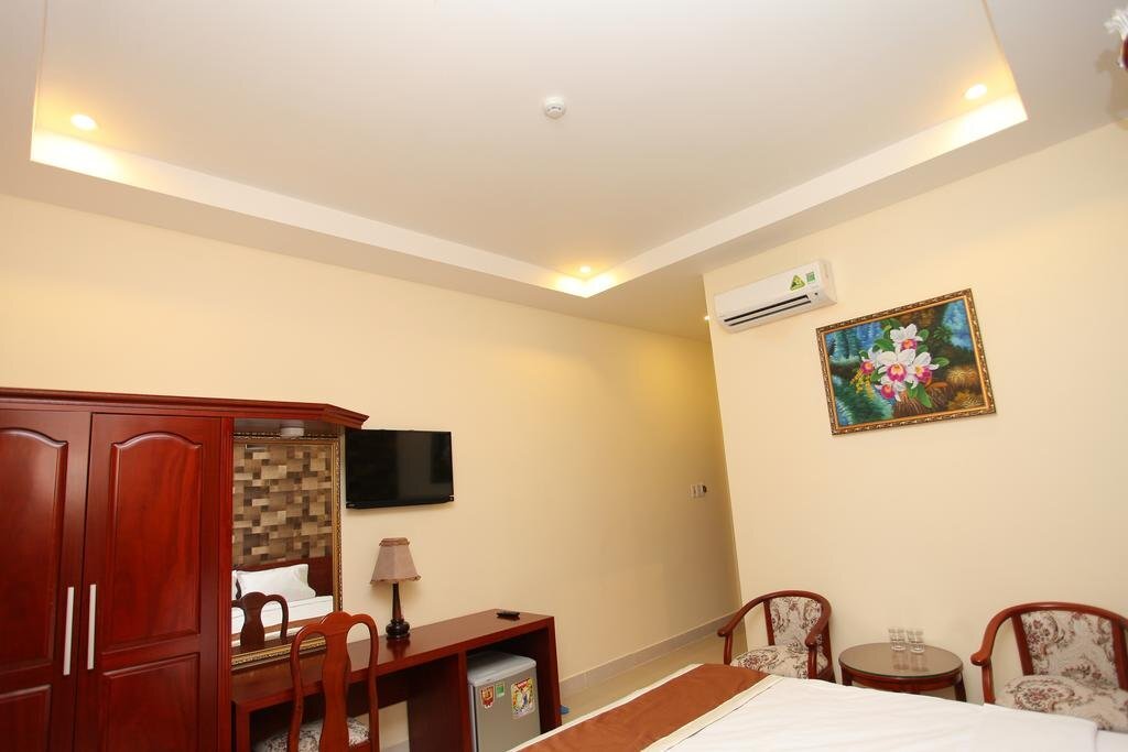 Ла-Джи: Nhat Minh Hotel
