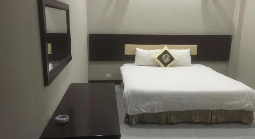 Хайфон: Holiday Hotel Haiphong