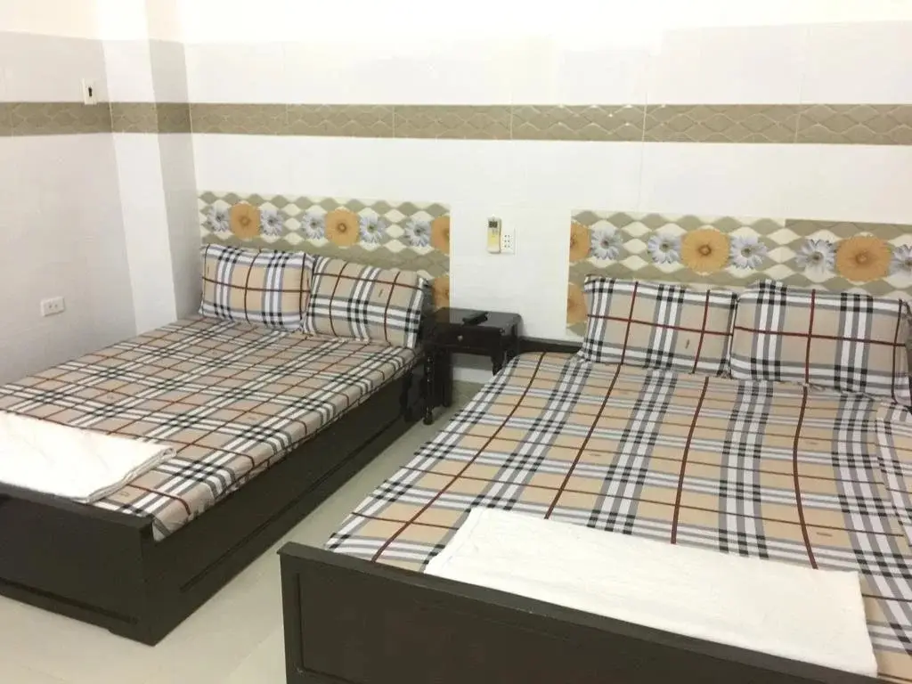 Виньлонг: Star Hotel