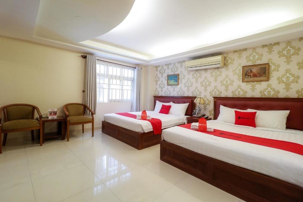 Хошимин: RedDoorz  Kim Dung Hotel