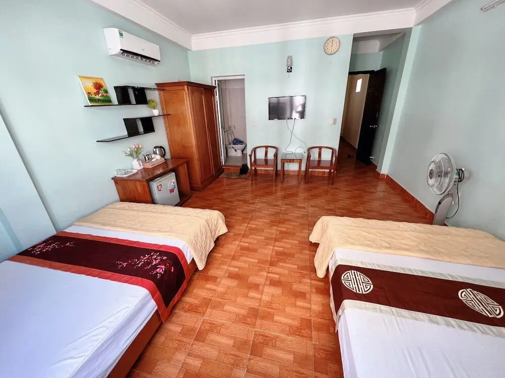 Хайфон: Catba Central Hotel