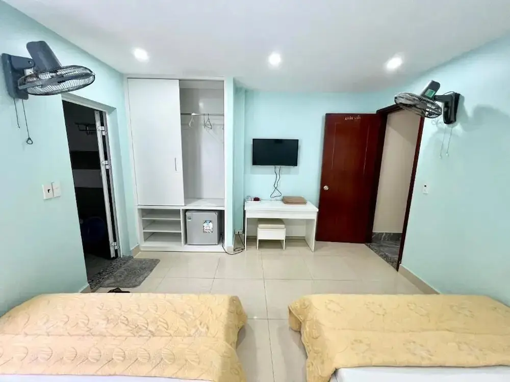 Хайфон: Catba Central Hotel