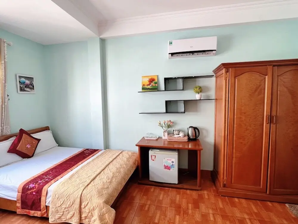 Хайфон: Catba Central Hotel