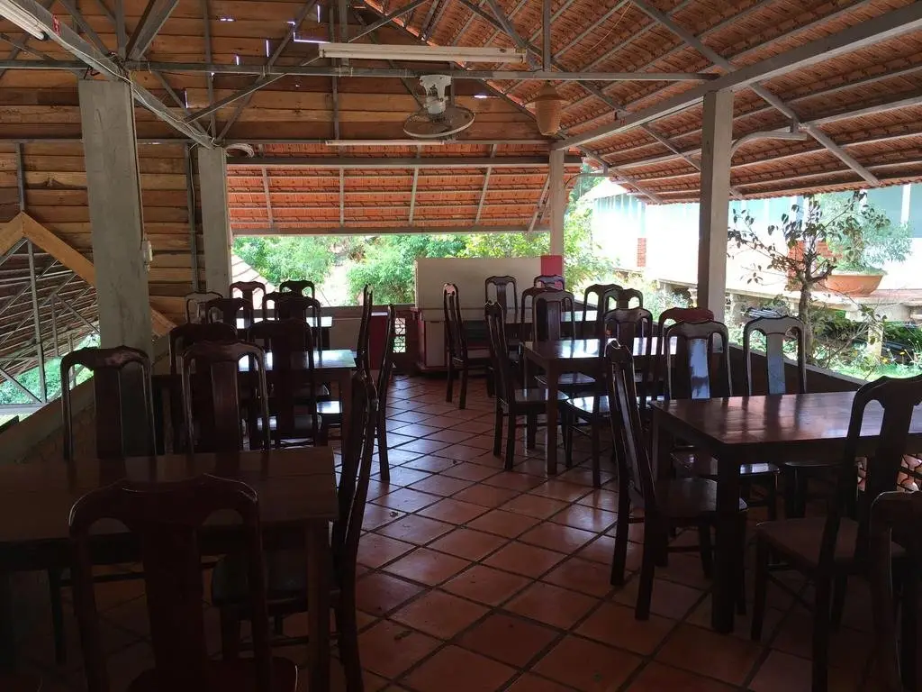 Буонматхуот: Dau Nguon Resort