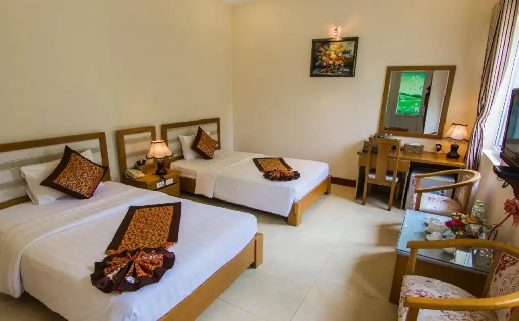 Суен Мок: Huong Phong - Ho Coc Resort