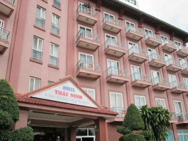 Thai Ninh Hotel — фото 1